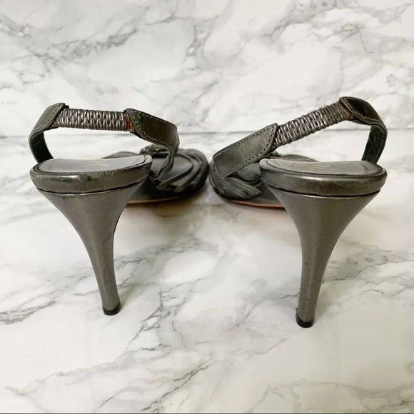 Yves Saint Laurent Grey‎ Silver Leather Crystal Embellishment Heels Size 8 - Picture 9 of 9